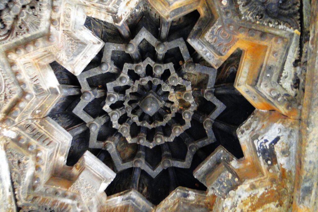 Amazing Geometry in Ceiling in a Hoysala Temple Karnataka