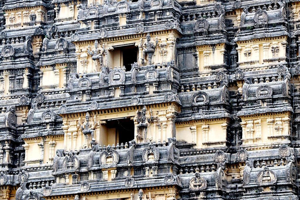 Exterior Details of Ekambaranathar Temple