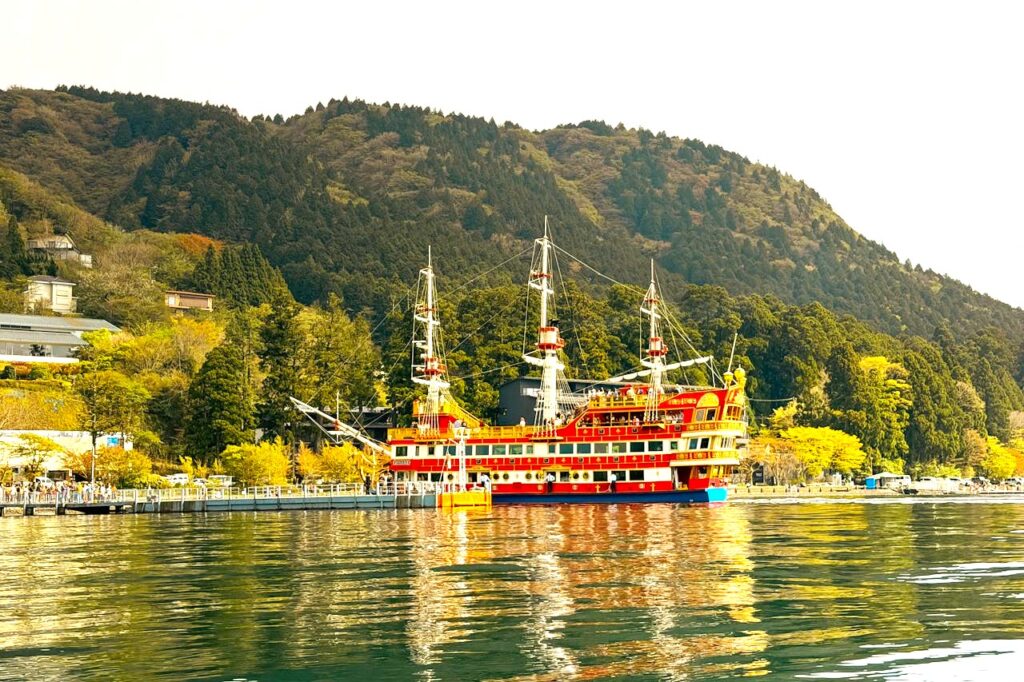 Hakone pirate ship on Lake Ashi