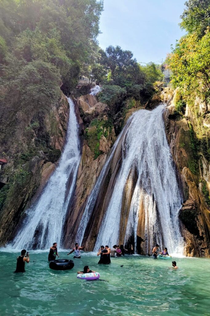 Kempty Watefalls - Mussoorie Best Places to Visit