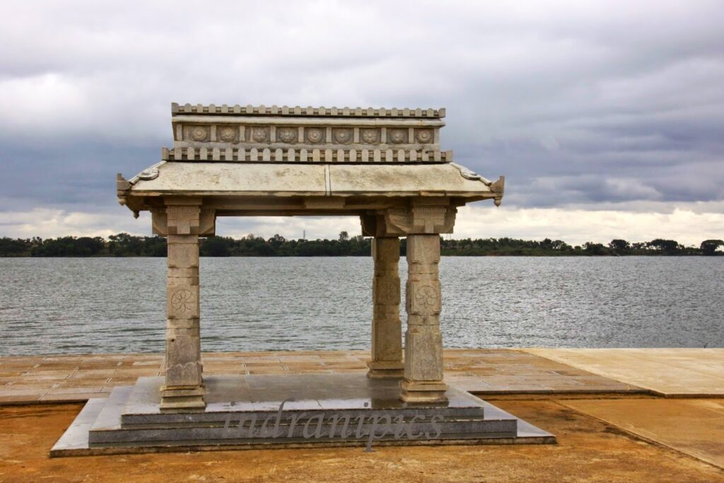 Mandapa in front of Venugopalaswamy Temple