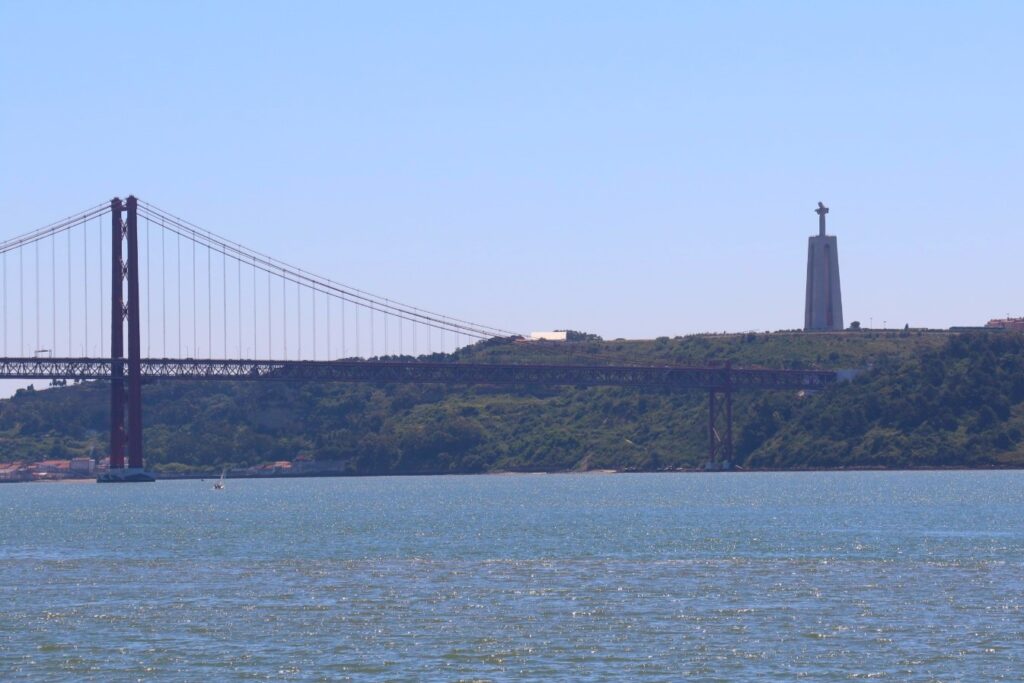 Ponte 25 de Abril