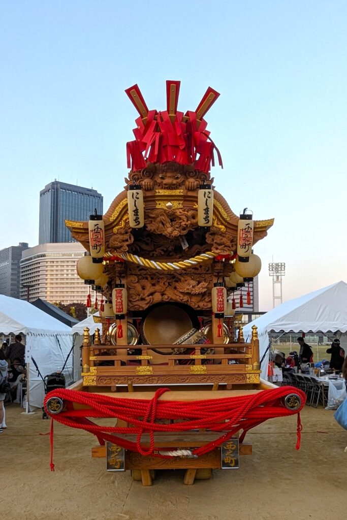Popular festival event in Osaka City