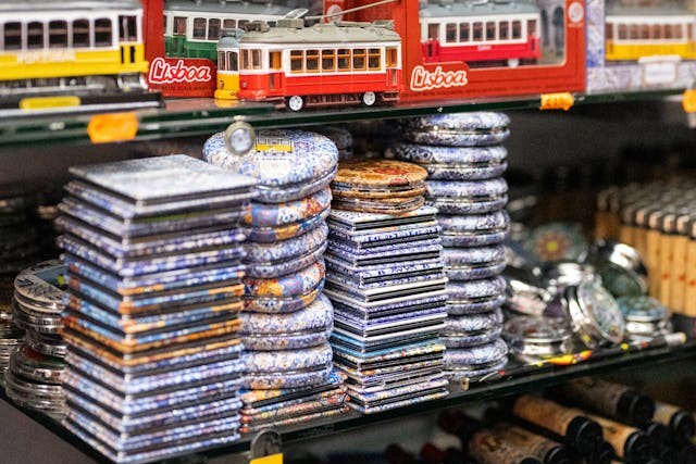 Portugal Souvenirs in Budget range