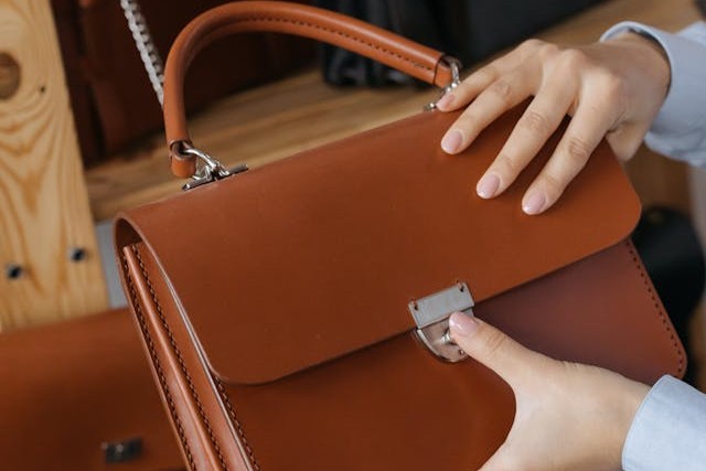 Leather bag - Portugal Souvenir