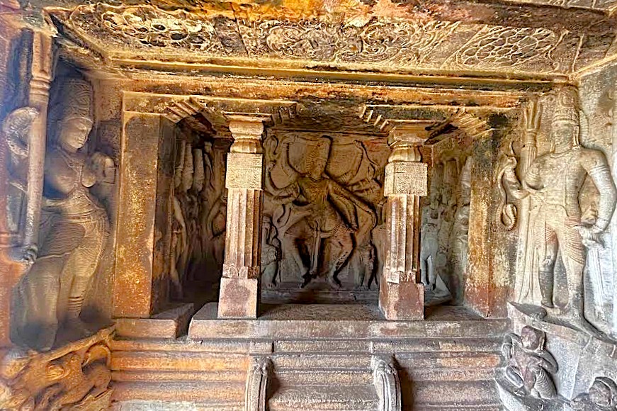 Ravana Phadi Cave Temple