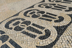 Repetitive_Portuguese_Tile_patterns