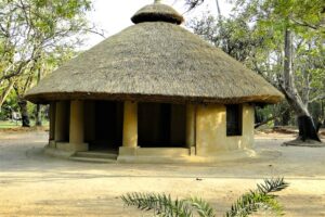 Shantiniketan-Hut-taal-gachh-translated-to-english