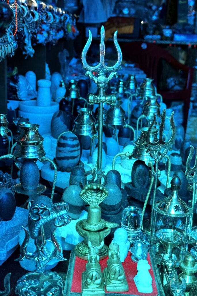 Shop for Local Handicrafts in Mussoorie